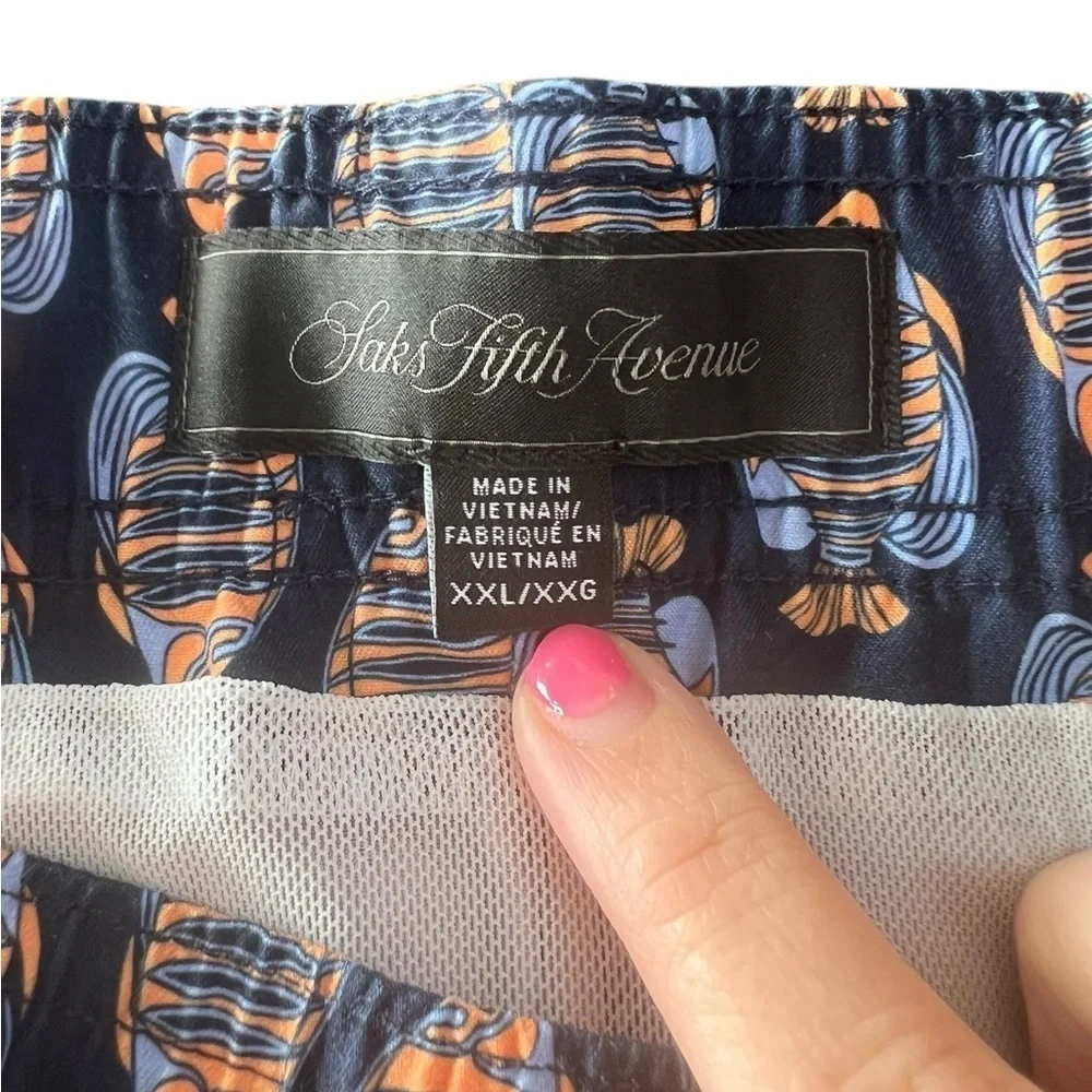NWT Saks Fifth Avenue Men’s Collection Fish Swim Shorts in Navy in size XXL